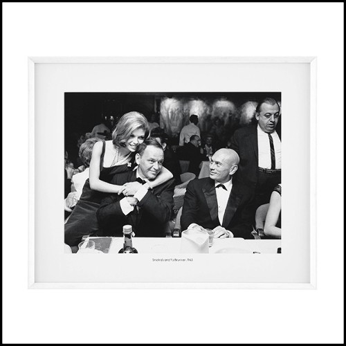 Print of Franck Sinatra and Yul Brynner's portrait with white wooden frame 24-Sinatra