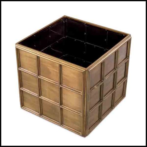 Planter 24- Grid M