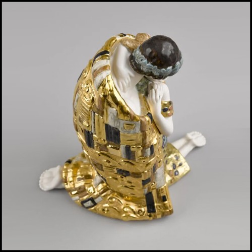 Figurine of The Kiss 256- Klimt